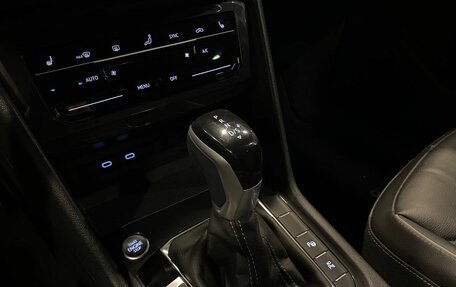 Volkswagen Tiguan II, 2021 год, 3 495 000 рублей, 31 фотография