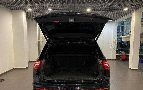 Volkswagen Tiguan II, 2021 год, 3 495 000 рублей, 37 фотография