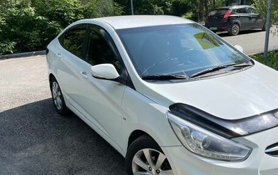 Hyundai Solaris II рестайлинг, 2013 год, 800 000 рублей, 1 фотография