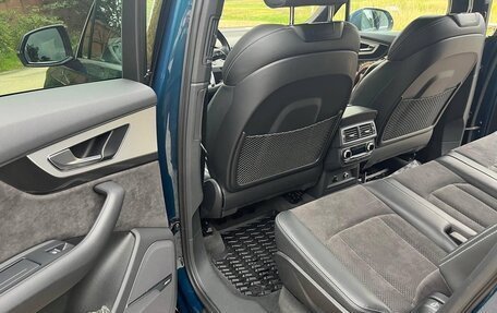 Audi Q7, 2018 год, 4 500 000 рублей, 11 фотография