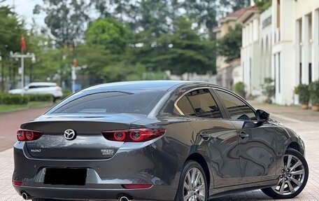 Mazda 3, 2022 год, 2 050 000 рублей, 9 фотография