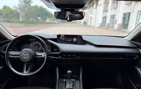 Mazda 3, 2022 год, 2 050 000 рублей, 13 фотография