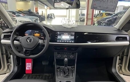 Volkswagen Lavida, 2022 год, 1 747 000 рублей, 9 фотография