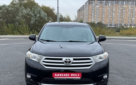 Toyota Highlander III, 2010 год, 2 200 000 рублей, 8 фотография