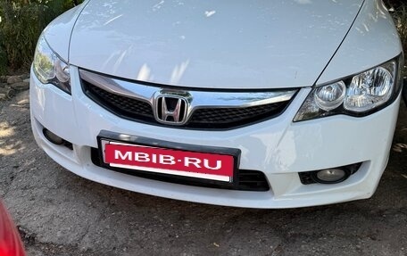 Honda Civic VIII, 2009 год, 900 000 рублей, 2 фотография