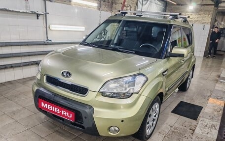 KIA Soul I рестайлинг, 2010 год, 815 000 рублей, 2 фотография