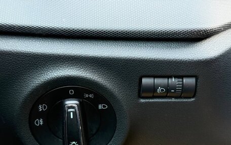 Skoda Rapid II, 2021 год, 1 560 000 рублей, 13 фотография