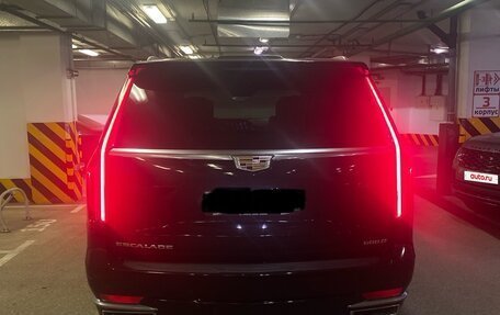 Cadillac Escalade V, 2022 год, 10 900 000 рублей, 4 фотография