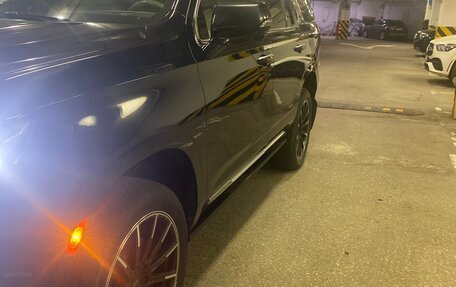 Cadillac Escalade V, 2022 год, 10 900 000 рублей, 6 фотография