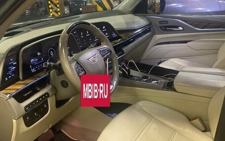 Cadillac Escalade V, 2022 год, 10 900 000 рублей, 8 фотография