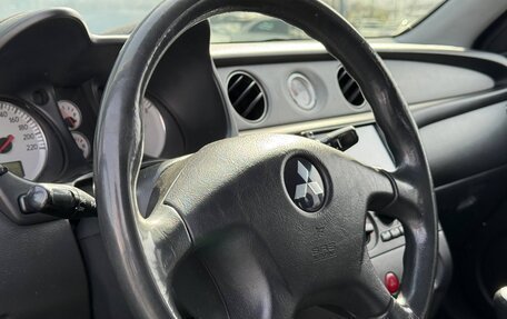 Mitsubishi Outlander III рестайлинг 3, 2008 год, 750 000 рублей, 18 фотография