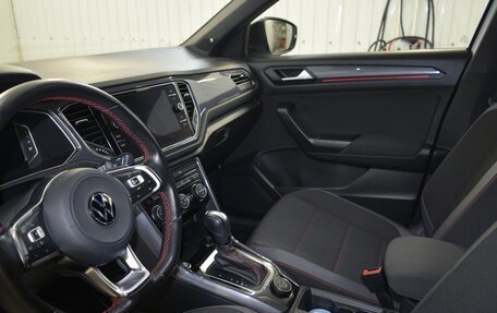 Volkswagen T-Roc I, 2021 год, 3 800 000 рублей, 10 фотография