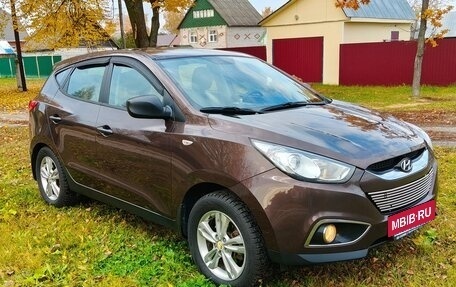 Hyundai ix35 I рестайлинг, 2011 год, 805 000 рублей, 2 фотография