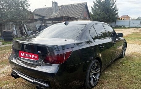 BMW 5 серия, 2004 год, 1 100 000 рублей, 4 фотография