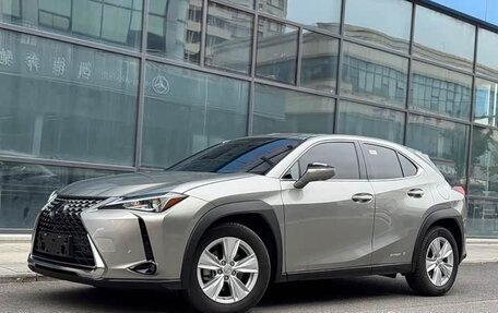 Lexus UX I, 2021 год, 3 100 000 рублей, 1 фотография