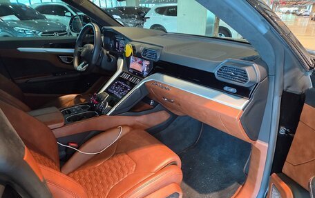 Lamborghini Urus I, 2019 год, 18 888 888 рублей, 13 фотография