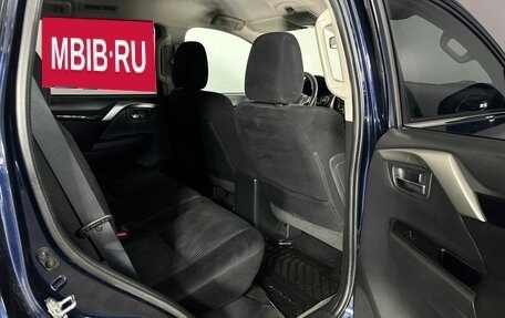 Mitsubishi Pajero Sport III рестайлинг, 2017 год, 2 500 000 рублей, 16 фотография