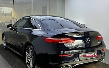 Mercedes-Benz E-Класс, 2020 год, 5 269 000 рублей, 8 фотография