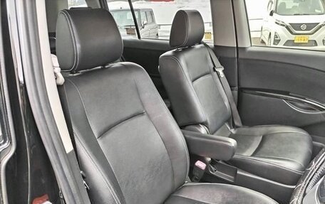 Toyota ISis I, 2017 год, 1 547 000 рублей, 14 фотография