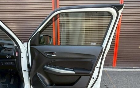 Suzuki Swift V, 2022 год, 1 333 111 рублей, 13 фотография