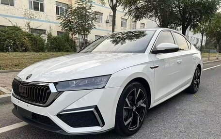 Skoda Octavia IV, 2022 год, 2 180 000 рублей, 1 фотография