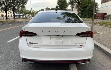 Skoda Octavia IV, 2022 год, 2 180 000 рублей, 5 фотография