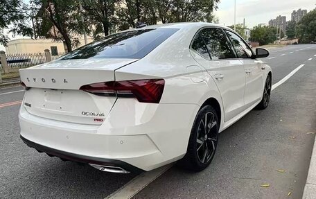 Skoda Octavia IV, 2022 год, 2 180 000 рублей, 4 фотография