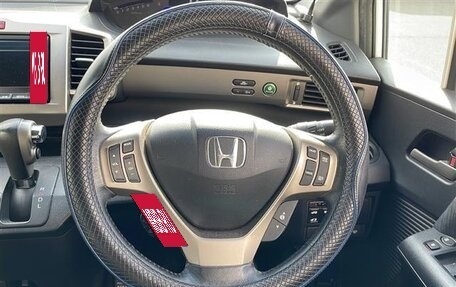 Honda Freed I, 2016 год, 787 000 рублей, 8 фотография