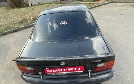 BMW 3 серия, 1992 год, 700 000 рублей, 7 фотография