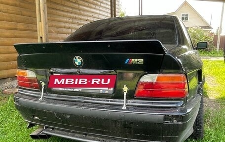BMW 3 серия, 1992 год, 700 000 рублей, 12 фотография