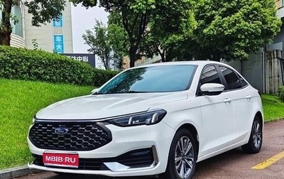 Ford Escort, 2022 год, 1 208 000 рублей, 1 фотография