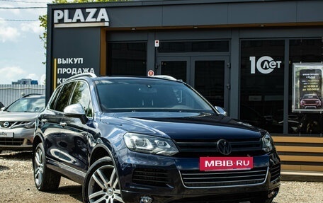 Volkswagen Touareg III, 2010 год, 1 899 000 рублей, 2 фотография