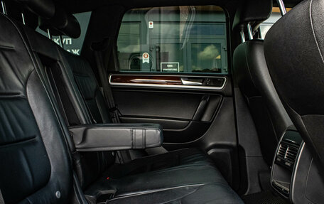Volkswagen Touareg III, 2010 год, 1 899 000 рублей, 11 фотография