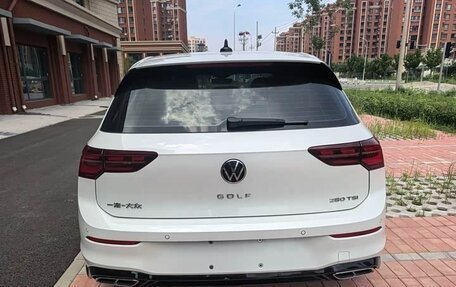 Volkswagen Golf VIII, 2022 год, 2 250 000 рублей, 7 фотография