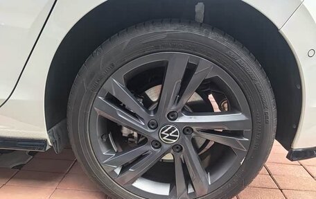 Volkswagen Golf VIII, 2022 год, 2 250 000 рублей, 8 фотография