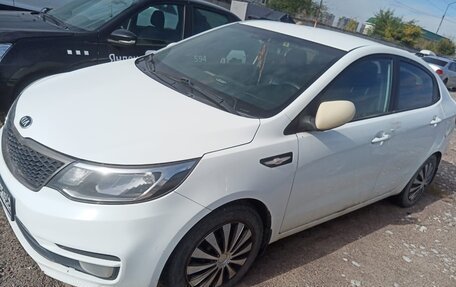 KIA Rio III рестайлинг, 2016 год, 748 000 рублей, 1 фотография