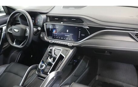 Geely Atlas, 2022 год, 1 774 000 рублей, 5 фотография
