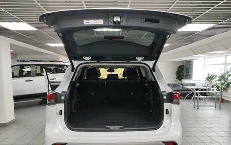 Toyota Highlander, 2025 год, 6 800 000 рублей, 4 фотография