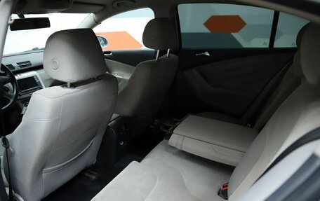 Volkswagen Passat B6, 2006 год, 470 000 рублей, 11 фотография