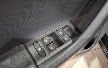 Skoda Rapid I, 2015 год, 1 200 000 рублей, 24 фотография