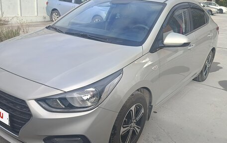 Hyundai Solaris II рестайлинг, 2019 год, 1 500 000 рублей, 8 фотография