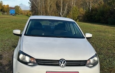 Volkswagen Polo VI (EU Market), 2013 год, 640 000 рублей, 1 фотография