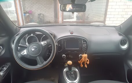 Nissan Juke II, 2011 год, 800 000 рублей, 4 фотография