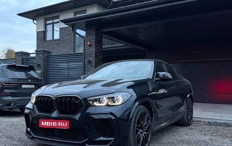 BMW X6 M, 2021 год, 15 000 000 рублей, 1 фотография