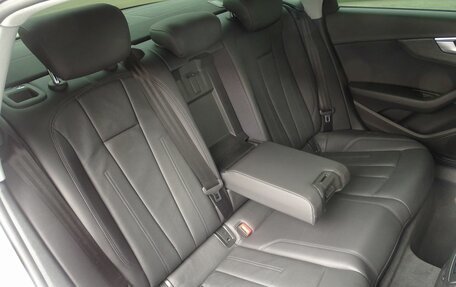 Audi A4, 2016 год, 2 350 000 рублей, 11 фотография