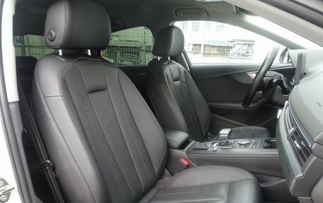 Audi A4, 2016 год, 2 350 000 рублей, 12 фотография