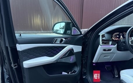BMW X6 M, 2021 год, 15 000 000 рублей, 12 фотография