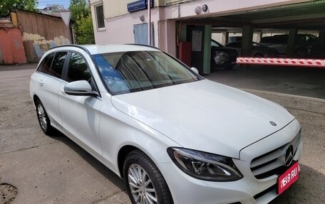 Mercedes-Benz C-Класс, 2016 год, 1 750 000 рублей, 1 фотография