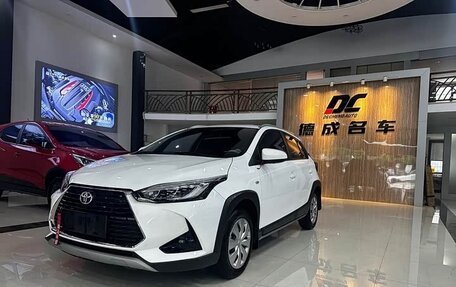 Toyota Yaris XP150 рестайлинг, 2022 год, 1 400 000 рублей, 2 фотография