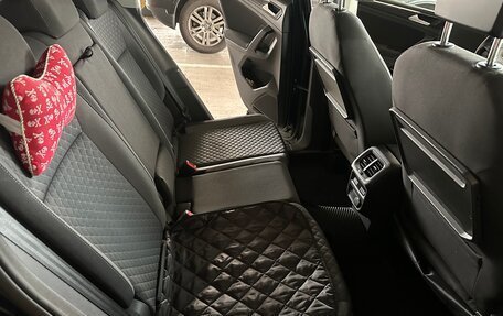 Volkswagen Tiguan II, 2017 год, 2 120 000 рублей, 13 фотография